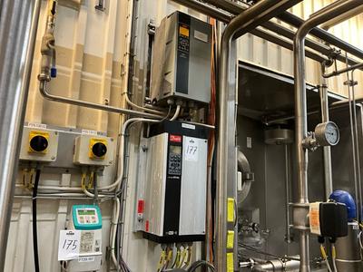 Übersichtsbild von Danfoss VLT Frequency converter (2x)